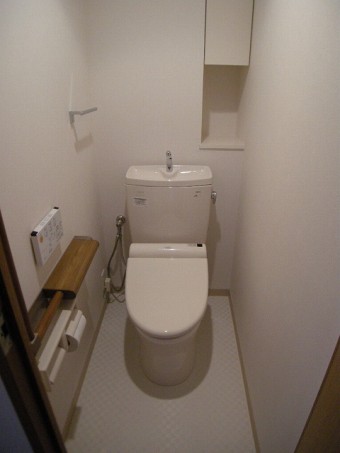 シンプルかつ節水トイレのピュアレストQRに交換 シンプルかつ節水トイレのピュアレストQRに交換